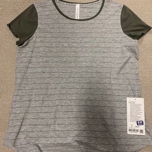 Lululemon love tee crew neck